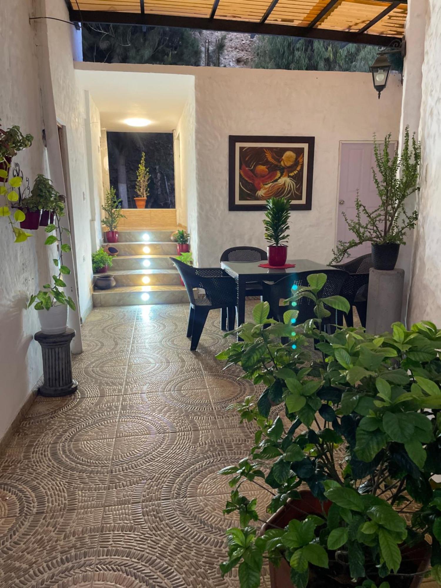 Отель Huanchaco Gardens Экстерьер фото